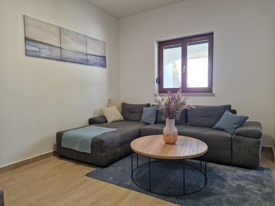Villa Castanea - Kuca Za Odmor S Bazenom Kukci Eksteriør billede